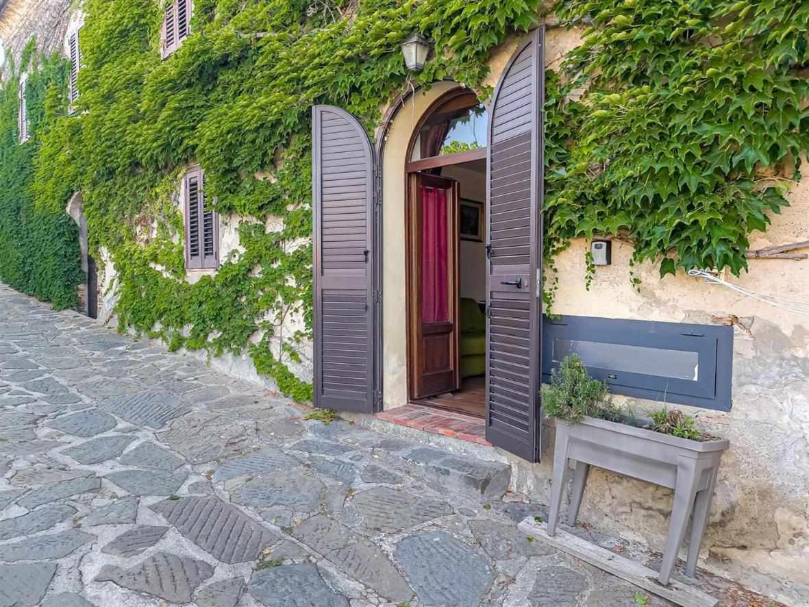La Casina Di Rosi Vivere Nellantico Borgo 卡斯蒂里昂纳·德拉佩 外观 照片